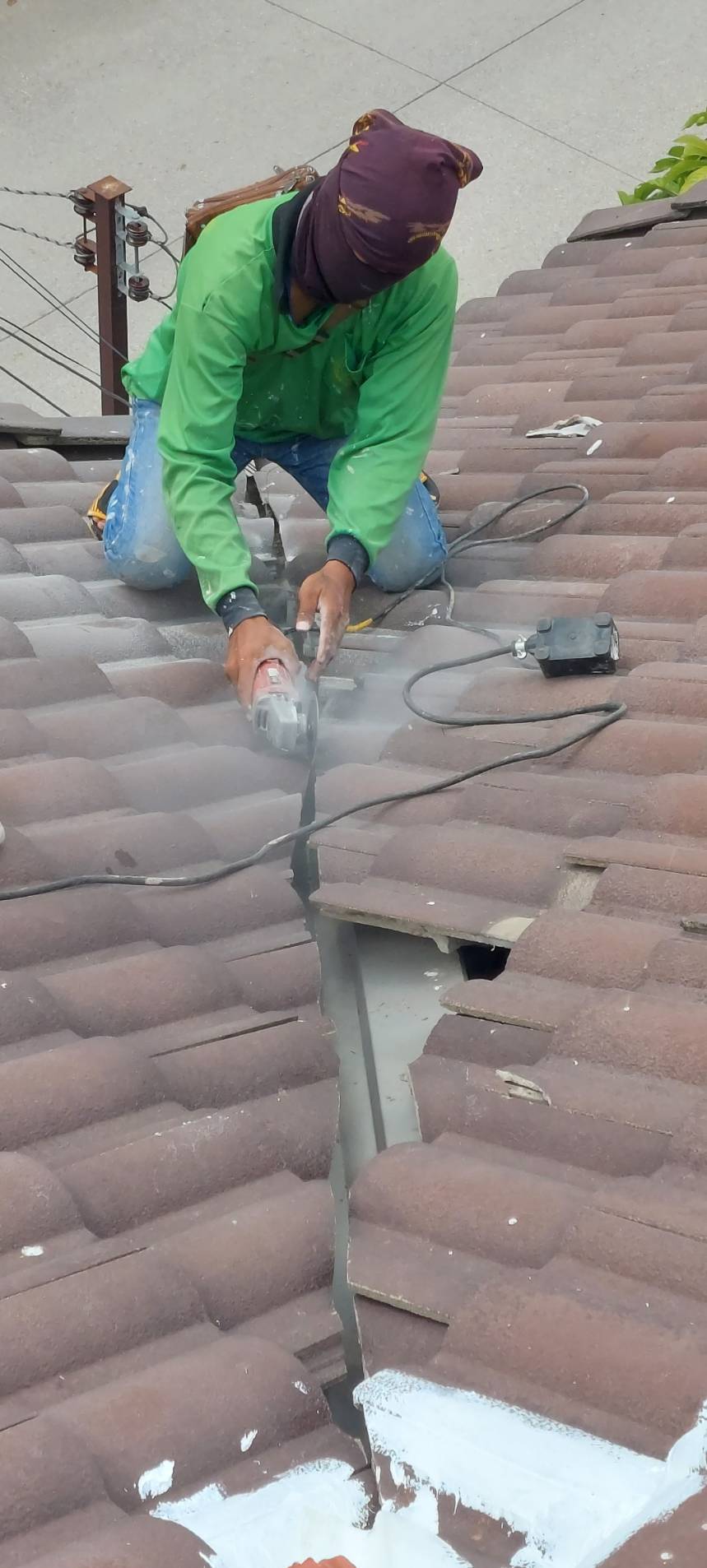 17 - https://หลังคาวิเชียร.com | หลังคาวิเชียร-บริการซ่อมแก้ไขปัญหาหลังคารั่วแบบเร่งด่วน หลังคาบ้าน หลังคาโรงงาน หลังคาออฟฟิศ กระเบื้องแตกร้าว น้ำซึม น้ำรั่ว ผนังซึม ดาดฟ้าซึม